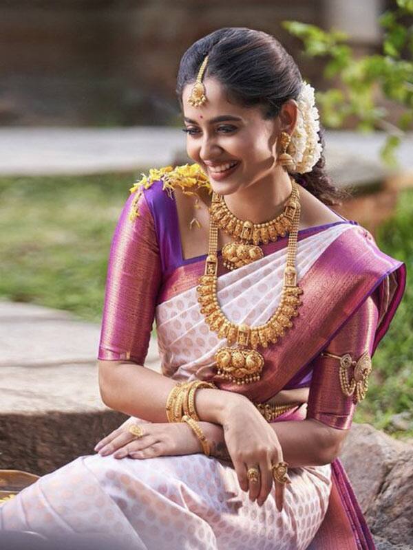 திரைநட்சத்திரங்களின் பொங்கல் கிளிக்ஸ்