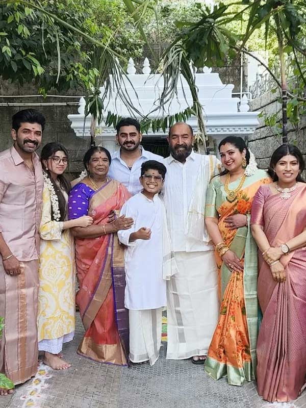 திரைநட்சத்திரங்களின் பொங்கல் கிளிக்ஸ்