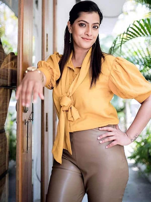 பிரபல நடிகைகளின் தற்போதைய வயது... என்ன தெரியுமா?