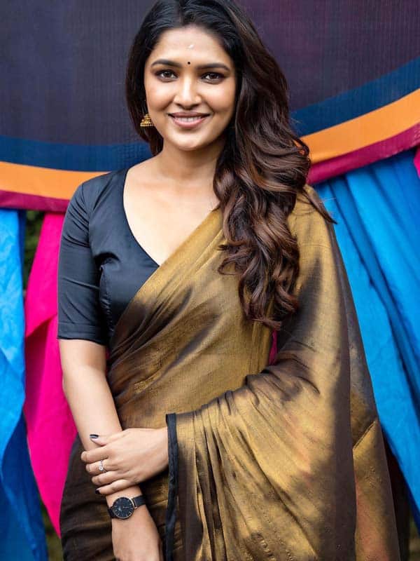 வாணி போஜனின் அசத்தல் கிளிக்ஸ்