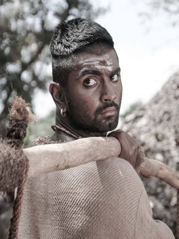 பர்த்டே பாய் அதர்வா..!