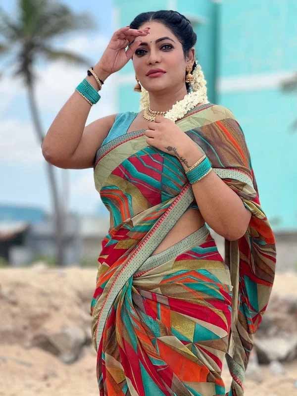 உருவக்கேலி செய்பவர்களுக்கு ரேஷ்மா பசுபுலேட்டி பதிலடி