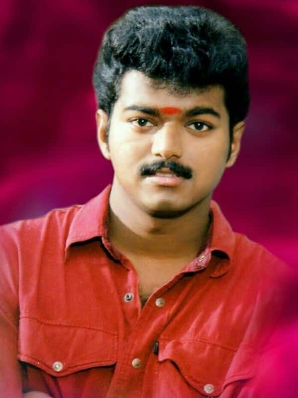 25வது ஆண்டில் விஜய், சிம்ரன் நடித்த துள்ளாத மனமும் துள்ளும்