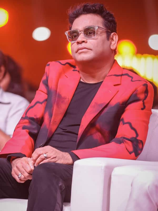 இறந்தவர்களின் ஏஐ குரல் பதிவு : குடும்பத்தினரிடம் அனுமதி பெற்றதாக ஏ.ஆர்.ரஹ்மான் விளக்கம்