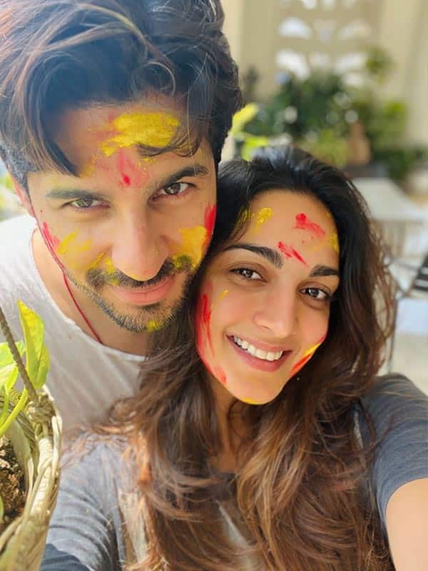 பிரபலங்களின் ஹோலி பண்டிகை க்ளிக்ஸ்