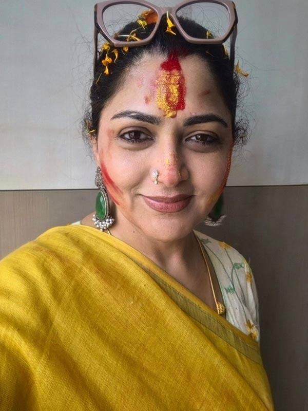 பிரபலங்களின் ஹோலி பண்டிகை க்ளிக்ஸ்