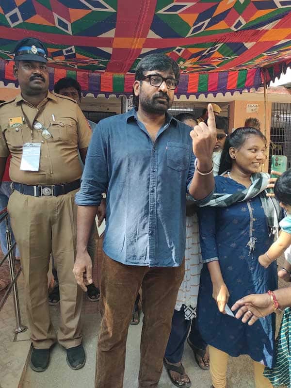 இந்தியாவில் தேர்தல் திருவிழா... ஓட்டளித்து ஜனநாயக கடமையாற்றிய தமிழ் திரைப்பிரபலங்கள்...!