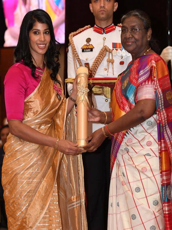 விஜயகாந்த், சிரஞ்சீவி, வைஜெயந்திக்கு பத்ம விருது வழங்கினார் ஜனாதிபதி முர்மு