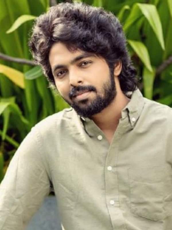 11 ஆண்டு திருமண வாழ்விலிருந்து பிரிகிறோம்- ஜி.வி.பிரகாஷ், சைந்தவி அறிவிப்பு