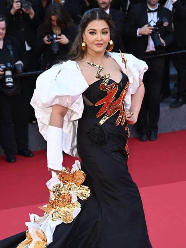 கேன்ஸ் 2024 விழாவில் அசத்திய ஐஸ்வர்யா ராய்