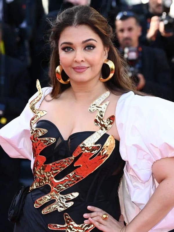 கேன்ஸ் 2024 விழாவில் அசத்திய ஐஸ்வர்யா ராய்