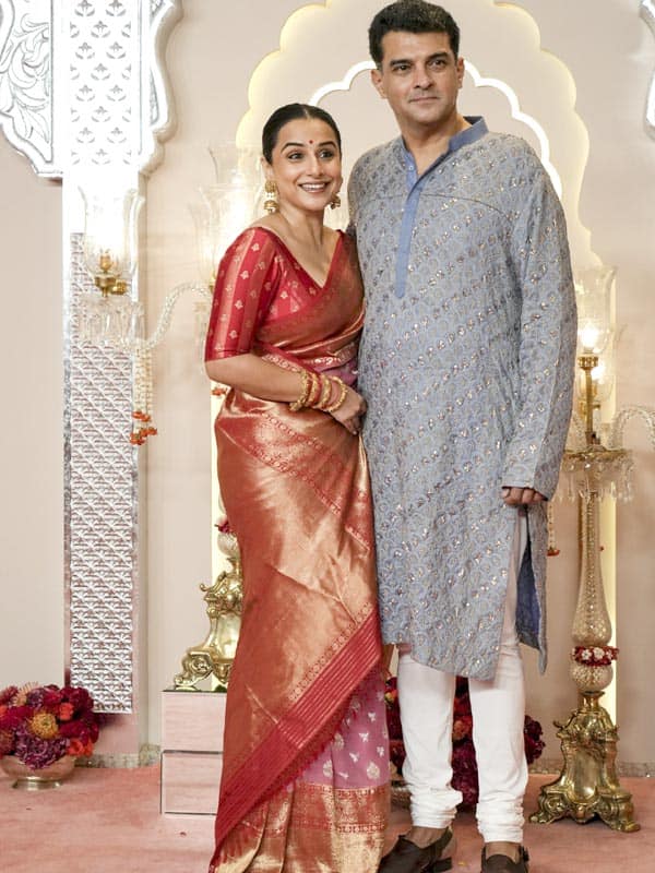 முகேஷ் அம்பானி இல்ல திருமணத்தில் அணிவகுத்த பாலிவுட் நட்சத்திரங்கள்