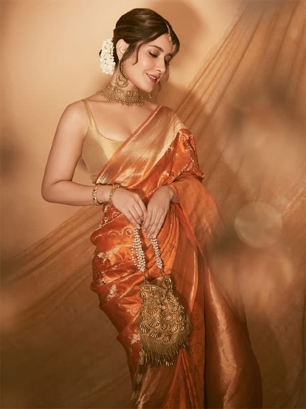 தேவதை இவளா... ராஷி கண்ணா