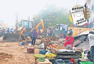 நம் நாளிதழ் செய்தி எதிரொலியால், திருப்போரூரில் சாலையோர கடைகள் ...