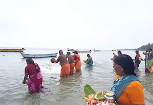 தைப்பூசத்தை முன்னிட்டு ராமநாதபுரம் மாவட்டம் முத்துப்பேட்டை இந்திரா ...