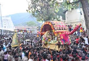 மதுரை அழகர் கோவில் கள்ளழகர் கோயில் சித்திரை திருவிழாவை முன்னிட்டு வைகை ...