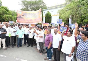 திருவண்ணாமலை கலெக்டர் அலுவலகம் முன், நியாய விலை கடைகளில் பாக்கெட் முறையை ...
