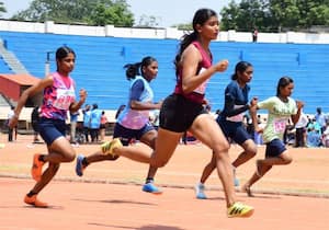 கோவை வருவாய் மாவட்ட அளவிலான தடகளப் போட்டிகள் கோவை நேரு ஸ்டேடியத்தில் ...