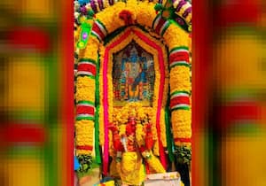 ஊத்துக்கோட்டை சீனிவாச பெருமாள் கோவிலில் நேற்று ஐந்தாவது புரட்டாசி ...