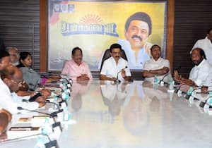 அண்ணா அறிவாலயத்தில் திமுக தலைவர் ஸ்டாலின் தலைமையில் எம்.பிக்கள் கூட்டம் ...