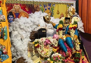 நவராத்திரி ஒன்பதாம் நாளான நேற்று, மதுரை பெத்தானியாபுரம், தேவி ...