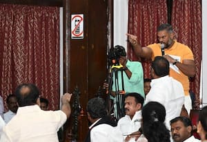   முதல்வர் விஜய்க்கு வாழ்த்து கூறிய விவகாரத்தில்... கூச்சல், குழப்பம்!: மாநகராட்சி கூட்டத்தில் காங்., - தி.மு.க., மோதல் 