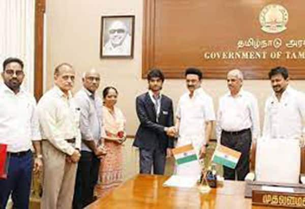 Latest Tamil News