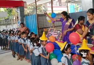 அரசு பள்ளிகள் திறப்பு: மாணவர்கள் உற்சாகம்