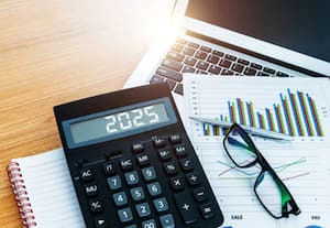 Business analyst: Turning business challenges into solutions