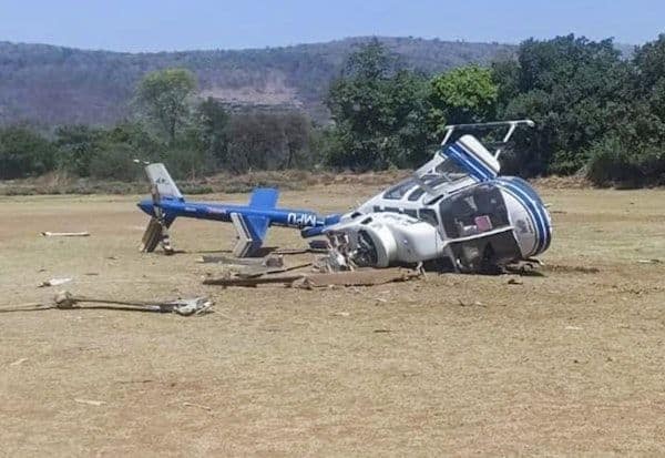  A helicopter crashed on landing  
