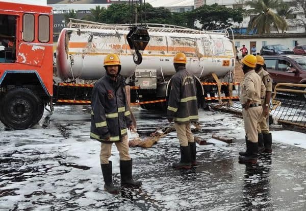  Tanker truck overturned and spilled petrol on the road   