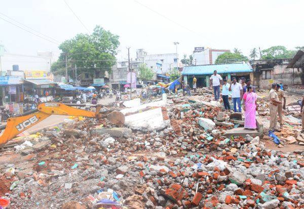 Latest Tamil News