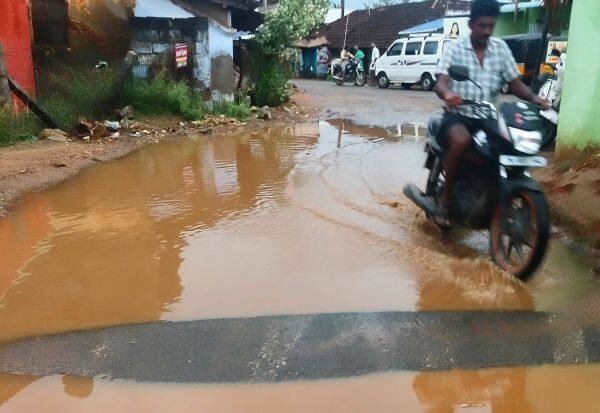  உஷாரய்யா உஷாரு: தேங்கும் மழை தண்ணீரில் கொசுப்புழுக்கள்: பக்கவிளைவு தவிர்க்க தேவை விழிப்புணர்வு