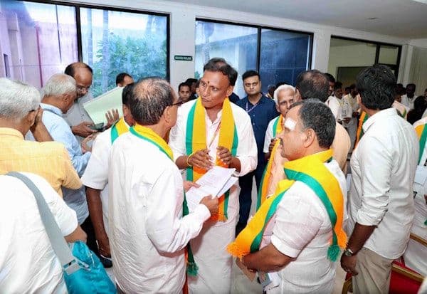 Latest Tamil News