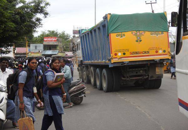 Latest Tamil News