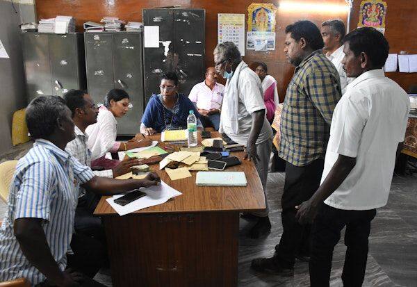 Latest Tamil News