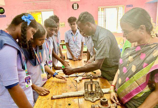 Latest Tamil News