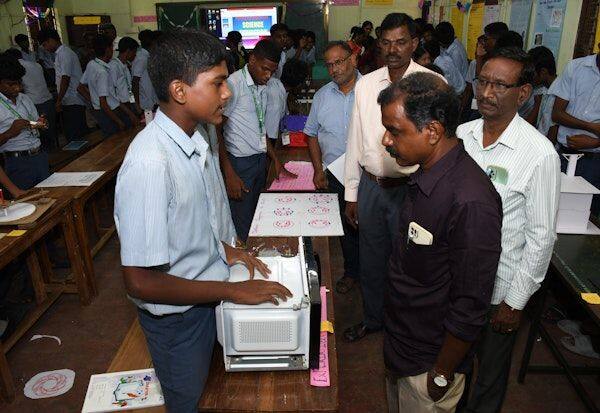 Latest Tamil News