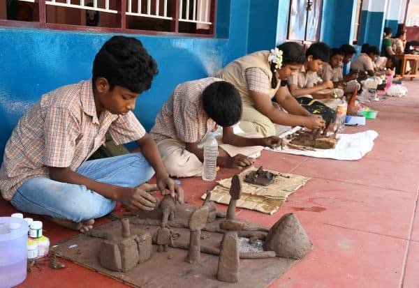 Latest Tamil News