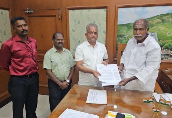 Latest Tamil News