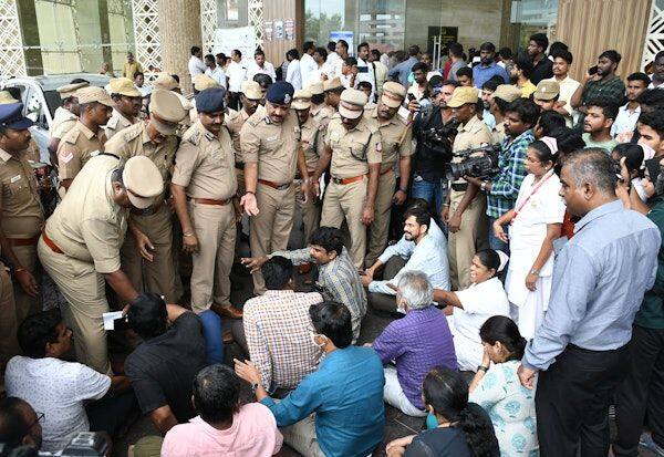 Latest Tamil News