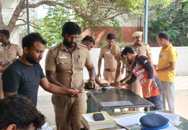 Latest Tamil News