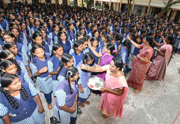 Latest Tamil News