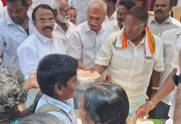 Latest Tamil News