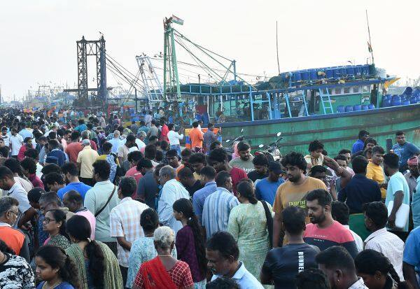 Latest Tamil News