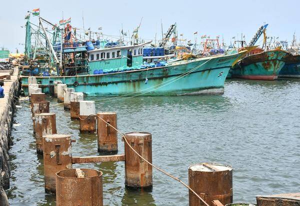 Latest Tamil News
