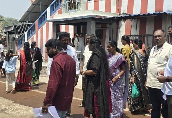 Latest Tamil News