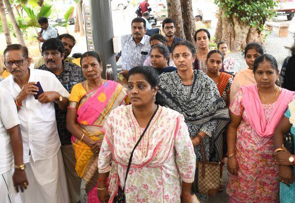 Latest Tamil News