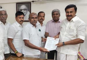 விசைத்தறி சங்க கூட்டமைப்பினர் அமைச்சர், அதிகாரிகளிடம் மனு