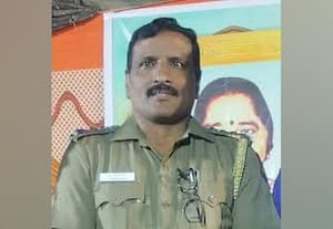 தலைமுடியில் கலர் கலராக அலங்காரம்: சிறுவர்களுக்கு மொட்டையடித்த இன்ஸ்பெக்டர் இடமாற்றம்